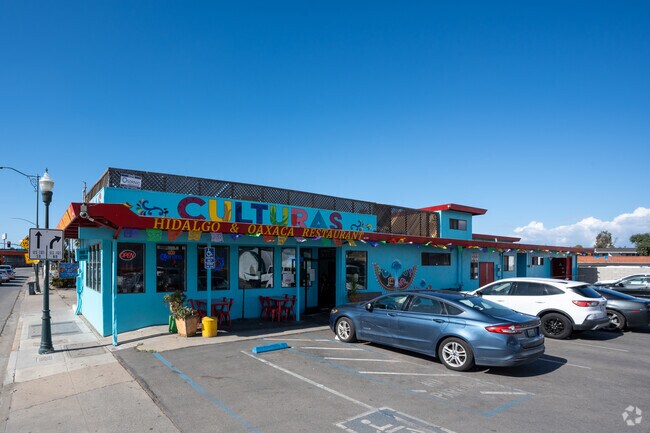 Lets have some delicious mexican food at Culturas restaurant.