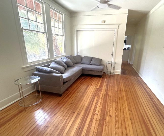 1031 Broadway St, New Orleans, LA 70118 - photo 2