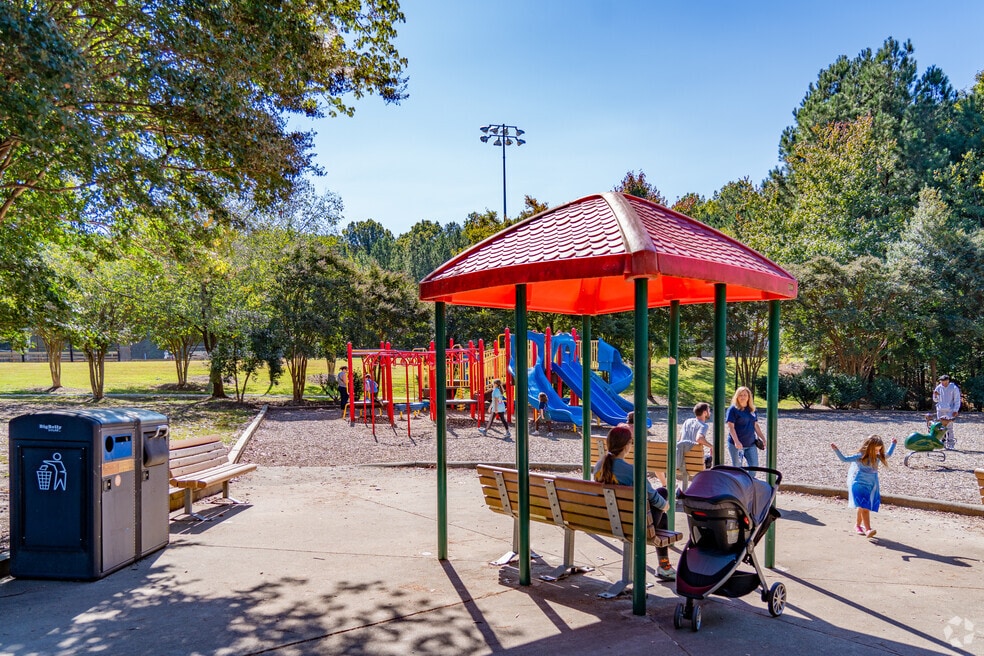 Stonehenge East_567552_MB_Final