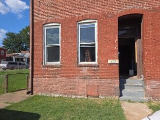 225 Upton St Unit 225 1st floor, St. Louis, MO 63111