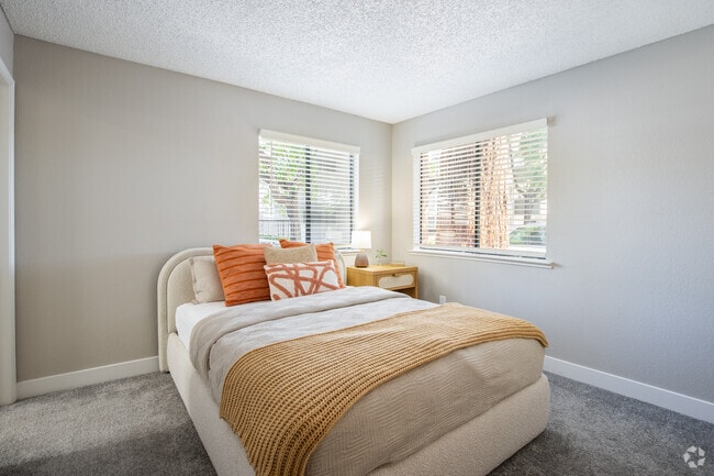 2BR, 2BA - B1