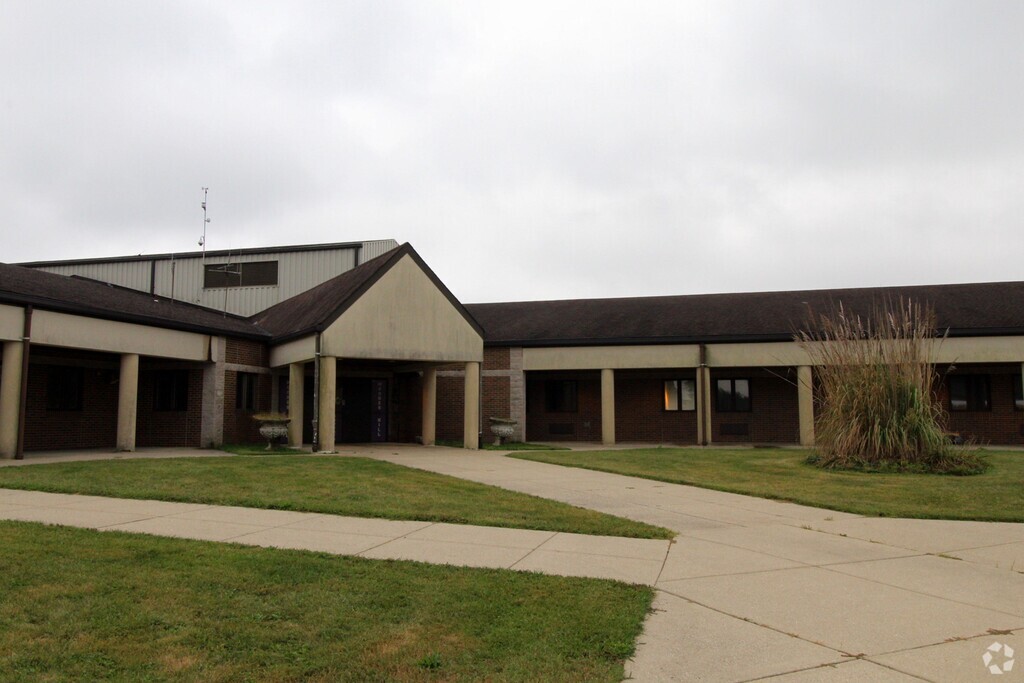Welcome to Moores Hill Elementary School in Dearborn County.