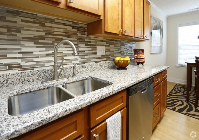 2BR, 2.5BA - 1162sf- Kitchen
