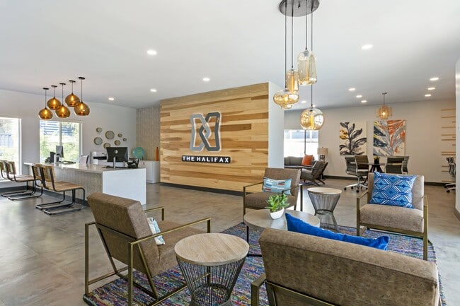 The Halifax, Phoenix, AZ 85020 - photo 6