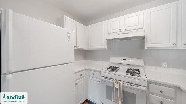 50 Canterfield Pkwy W unit 1801, West Dundee, IL 60118 - photo 6