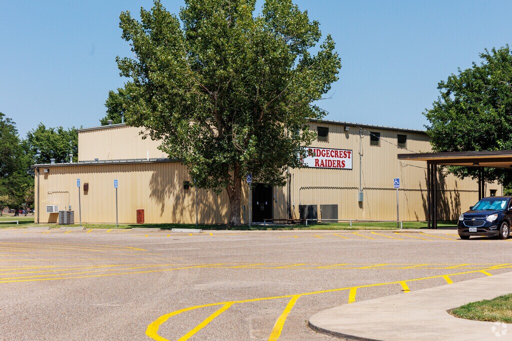 Ridgecrest Elementary School is a highly rated, public school in Amarillo, TX.