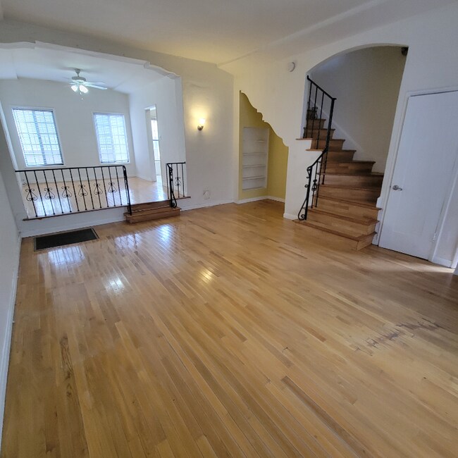 4528 Edgewood Place unit 1, Los Angeles, CA 90019 - photo 7