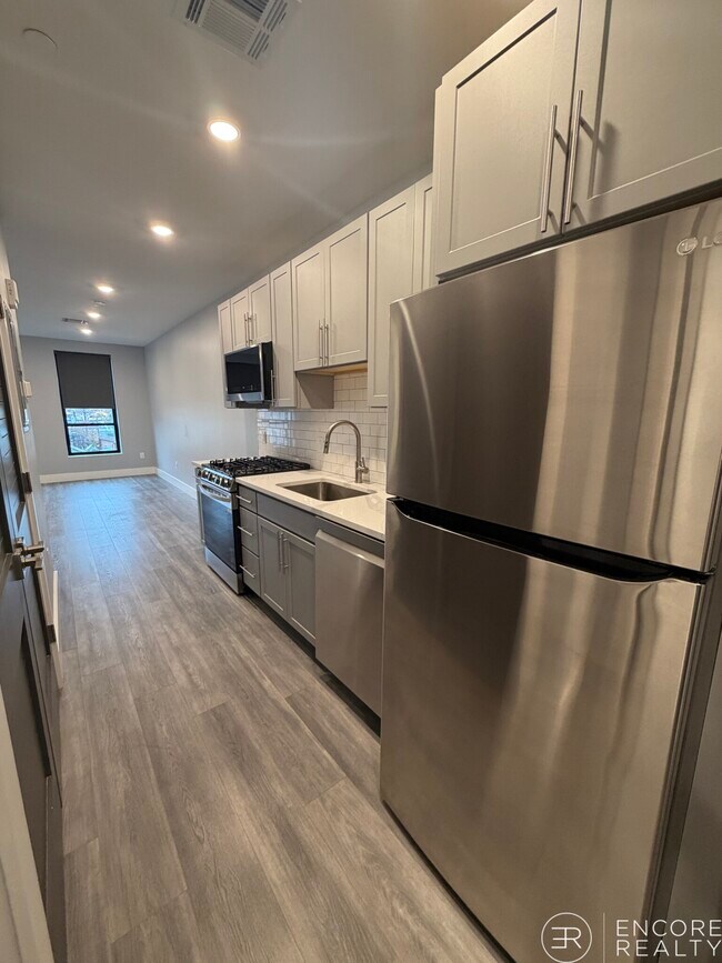 365 Western Ave unit 307, Boston, MA 02135 - photo 3