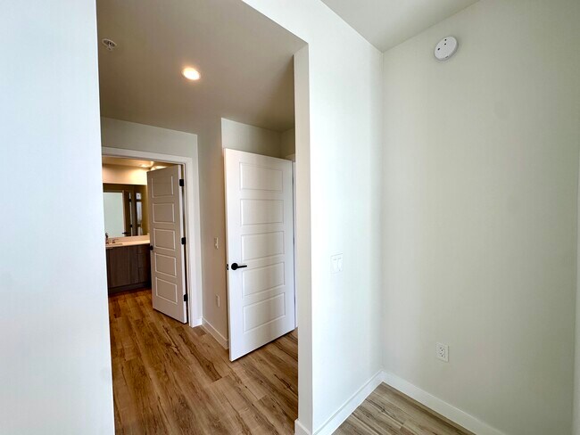 142 SW 5th Ave unit A24, Miami, FL 33130 - photo 7