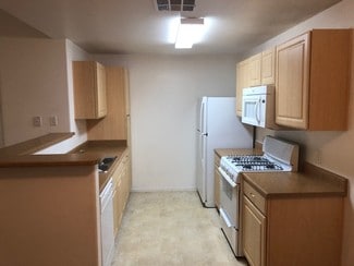 8250 N Grand Canyon Dr, Las Vegas, NV 89166