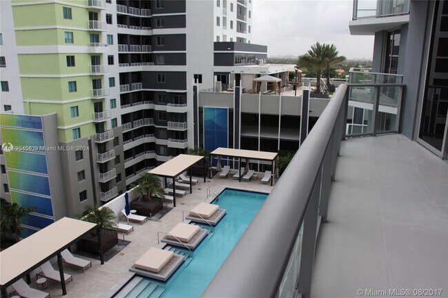 Brickell Ten unit 810, Miami, FL 33130 - photo 6