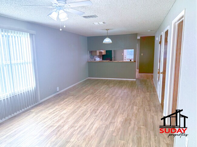 209-209 Fletcher Dr unit 207-A, Del Rio, TX 78840 - photo 2