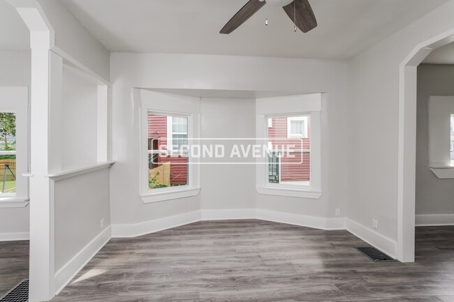 741 Dearborn Ave, Louisville, KY 40211 - photo 4