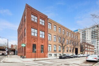 729 N Sangamon St, Chicago, IL 60642
