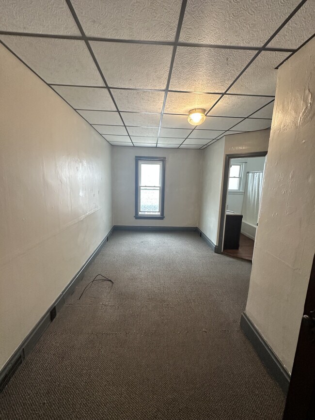 1608 Main St unit Lower Apartment, Stevens Point, WI 54481 - photo 5