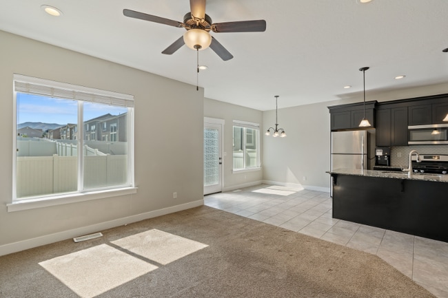 1721 N 3870 W, Lehi, UT 84043 - photo 3