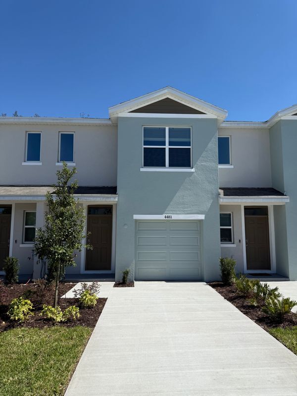 4481 Rachel Fls Dr, Tampa, FL 33610