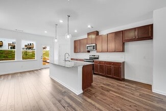 3192 Eastham Run Dr, Dacula, GA 30019