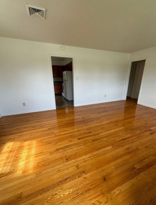 9826 Village Hwy unit 2, Concord, VA 24538 - photo 7