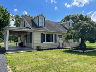 916 High St, West Milton, PA 17886