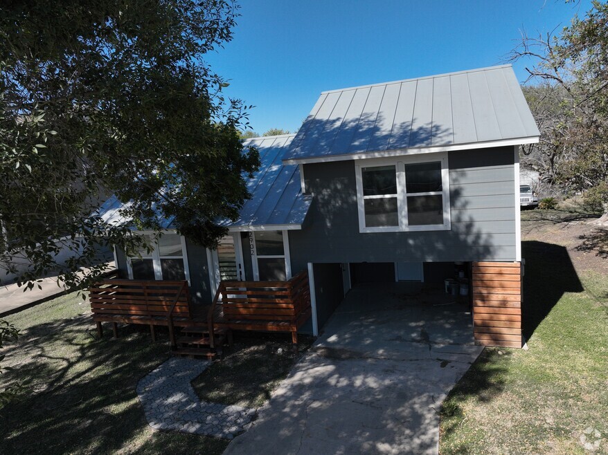 2902 Katy St, New Braunfels, TX 78130 - photo 2