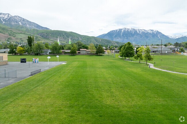 Rocky Mountain Elementary School is located in the Lindon neighborhood.