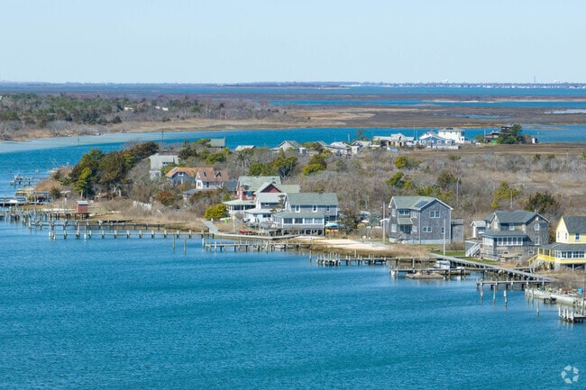 Coastal living is all year round in Oak Beach.