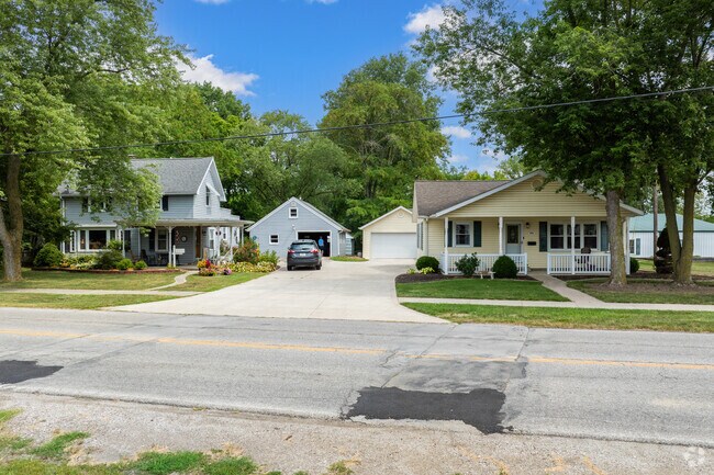 Occasionally, homes in will Paulding have shared driveways between neighbors.
