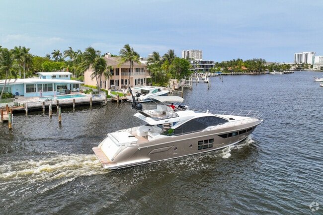 Yachts are available to rent from Best Boat Rental in Santa Barbara Estates.