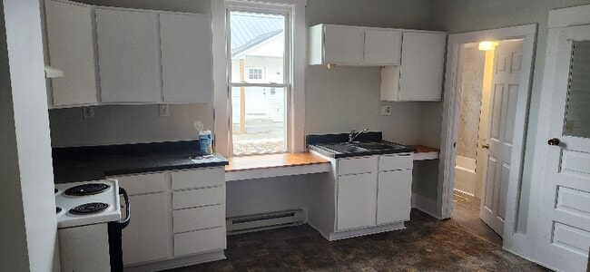 320 Grant St, Wilmington, OH 45177 - photo 3