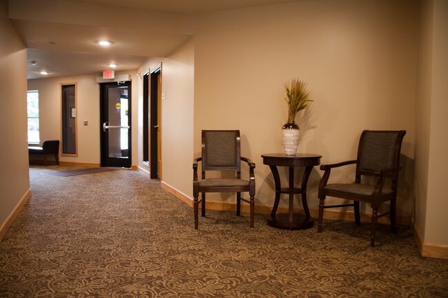 The Henderson Senior Apartments 55+ WAITLIST, Shakopee, MN 55379 - photo 7