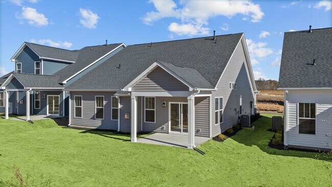 458 Amaryllis Ln, Woodruff, SC 29388 - photo 6