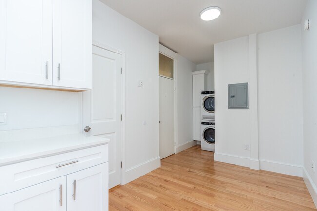 175 Hemenway St unit 20, Boston, MA 02115 - photo 5