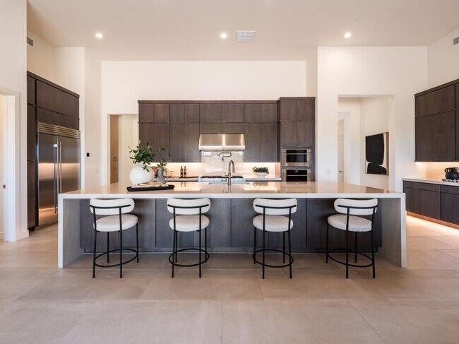 8366 E Old Paint Trail unit 36755841, Scottsdale, AZ 85266 - photo 3