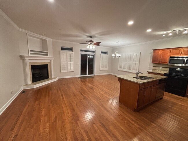 161 Avalon Dr, Kingston Springs, TN 37082 - photo 7