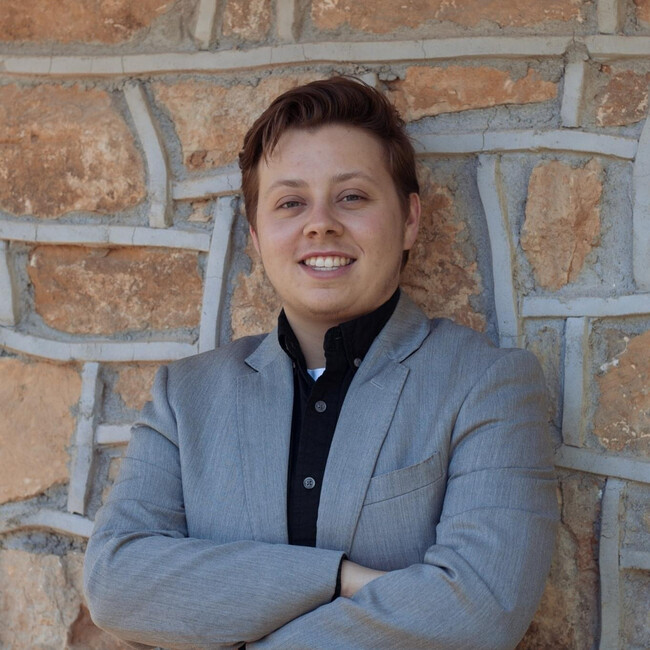 Agent Photo