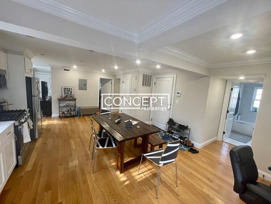 60 Gordon St unit 2, Allston, MA 02134 - photo 1