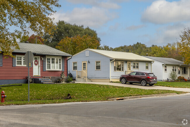 A row of bungalows sits in Buffalo.