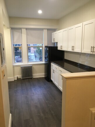 1768 Beacon St, Brookline, MA 02445