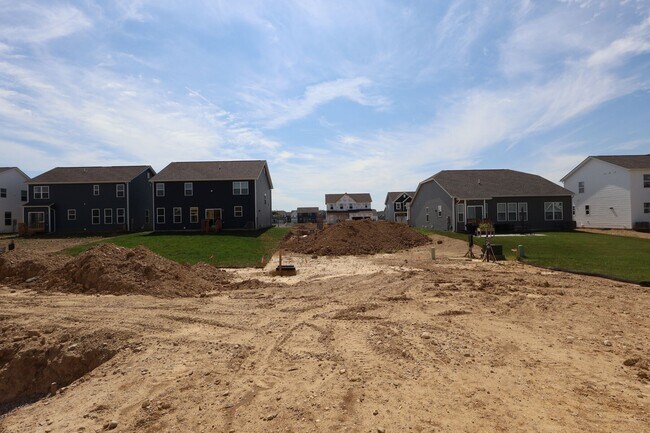 1602 Slippery Rail Dr, Plain City, OH 43064 - photo 3