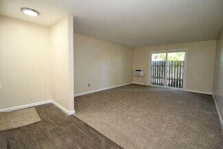11102-11130 Sw 62nd Ave Unit 11112, Portland, OR 97219