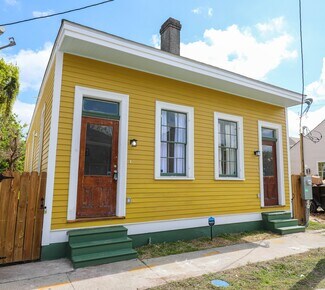 2415 1st St Unit 2415, New Orleans, LA 70113