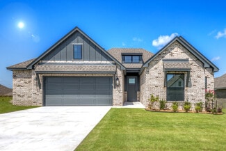 5114 S Everett Dr, Sand Springs, OK 74063