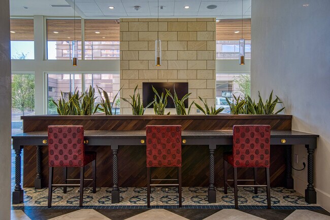 701 E 11th St unit E1-2211, Austin, TX 78701 - photo 7