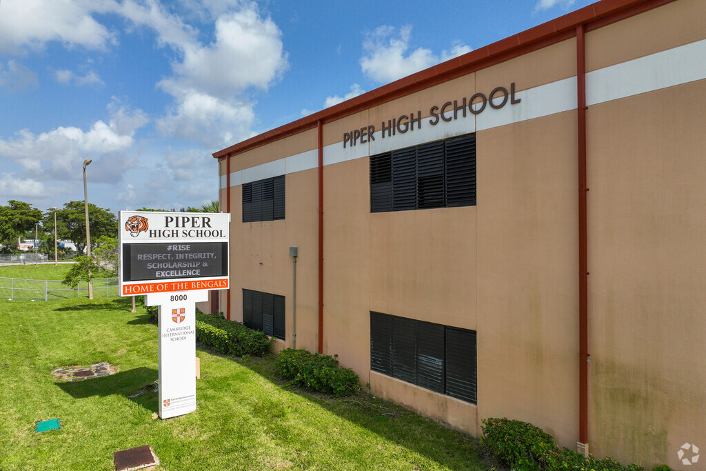 Welcome to Piper High School in Lauderhill, FL.
