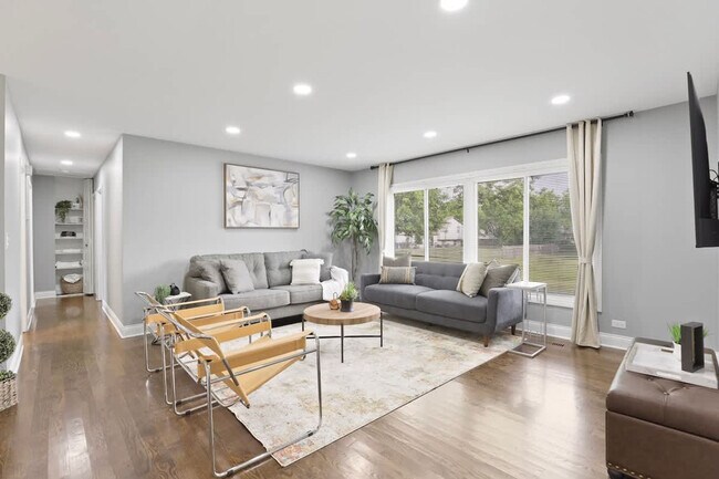 327 Musial Cir unit ID1237866P, Bolingbrook, IL 60440 - photo 7