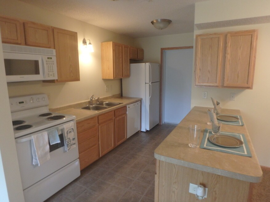 Arcade Estates West 3479 Arcade St, Vadnais Heights, MN