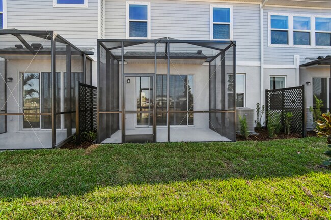 11746 Full Moon Loop, Parrish, FL 34219 - photo 4