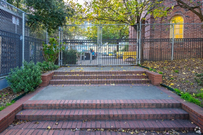 One of the shady entrances to Jefferson Elementary.