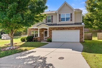 4221 Lochurst Dr, Pfafftown, NC 27040